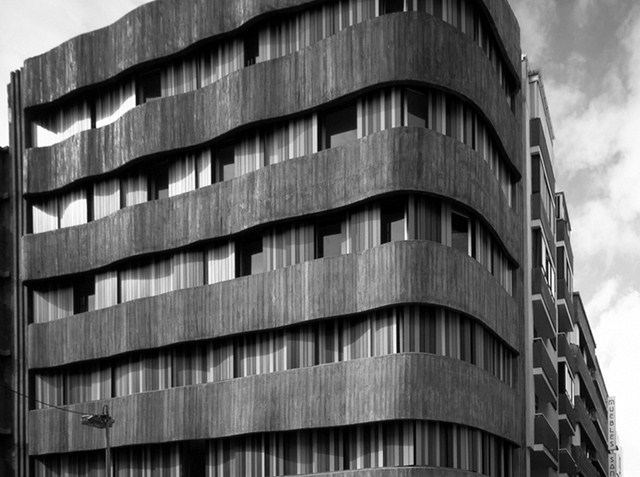 <!--:en-->Bouza Apartment Block<!--:--><!--:es-->Casas “Comunidad Bouza”<!--:-->
